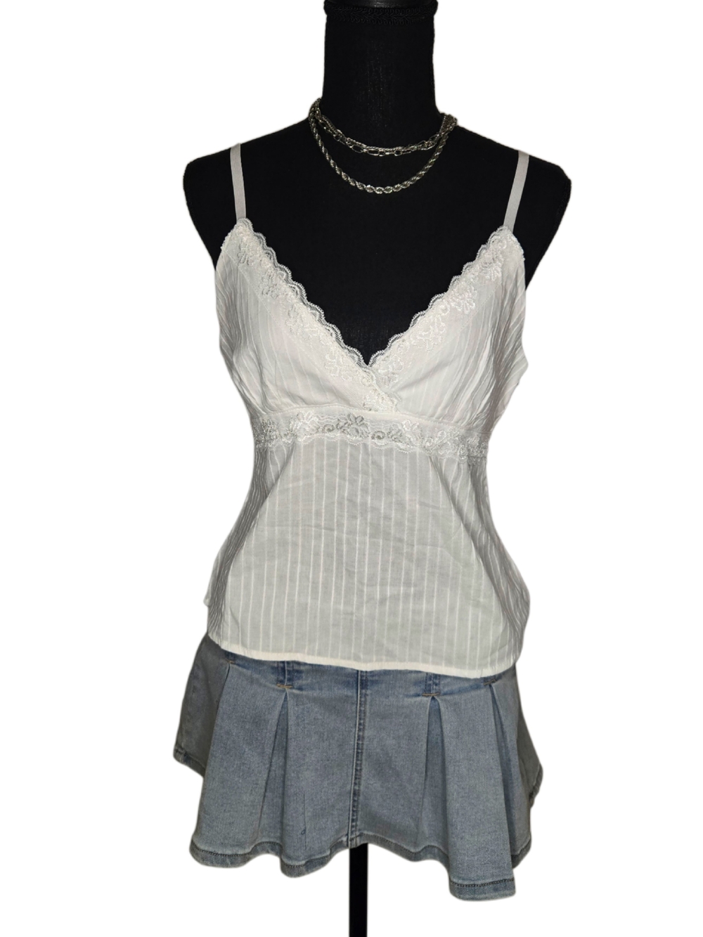 Y2k White Lace-Trim Cami Top !